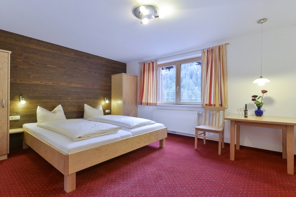 Hotel Haus Anna Apartments